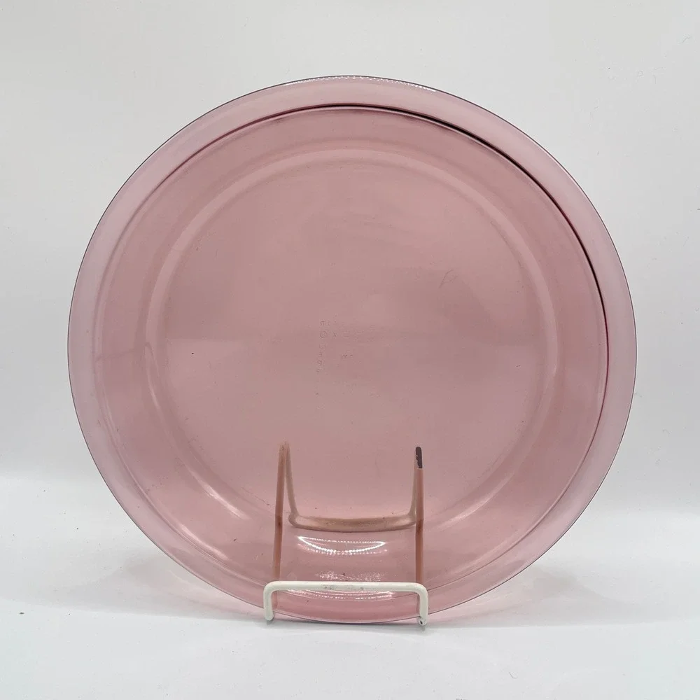 Pyrex Amethyst Glass Pie Plate 9.5 Inch Vintage Corning 209 Purple Bakeware USA